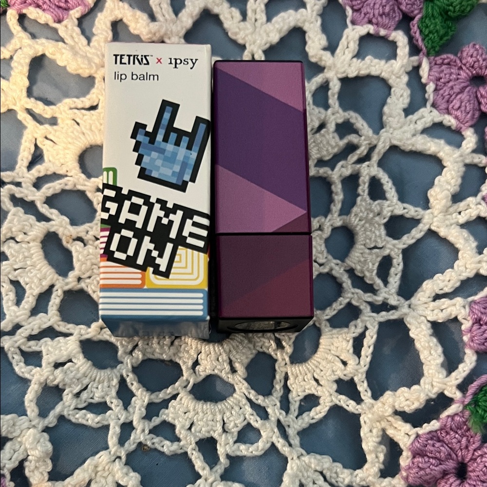 Tetris x Ipsy Game On Lip Balm - Picture 2 of 3